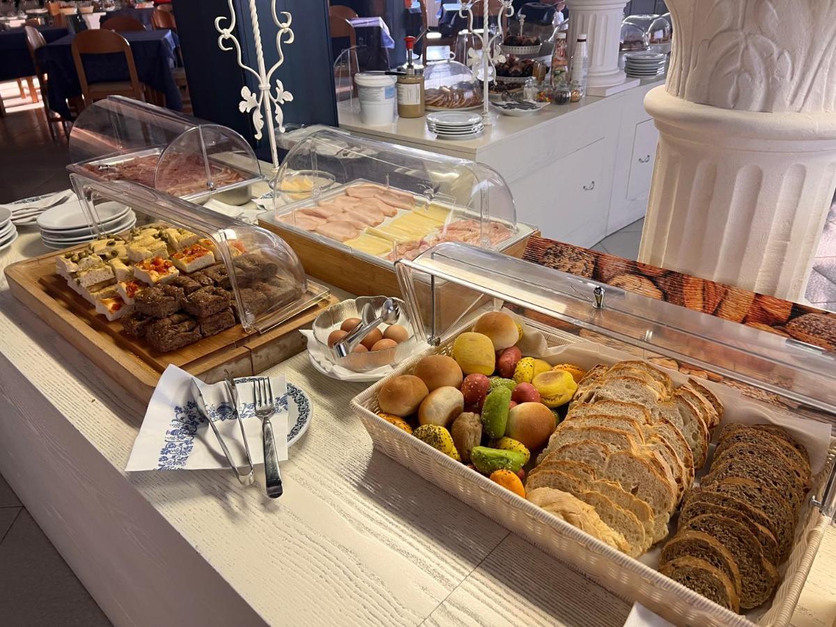 G&D Hotel Deanna Pool&Brunch Milano Marittima Dış mekan fotoğraf