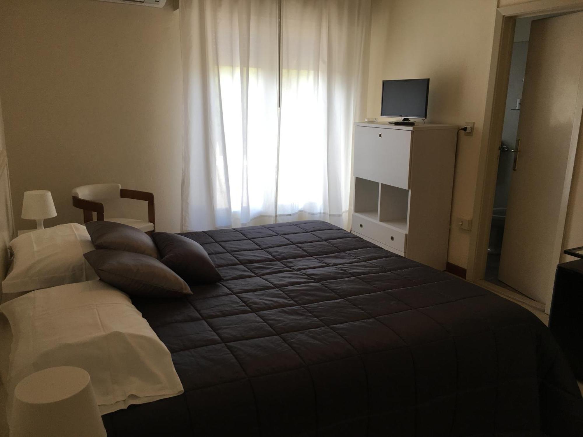 G&D Hotel Deanna Pool&Brunch Milano Marittima Oda fotoğraf