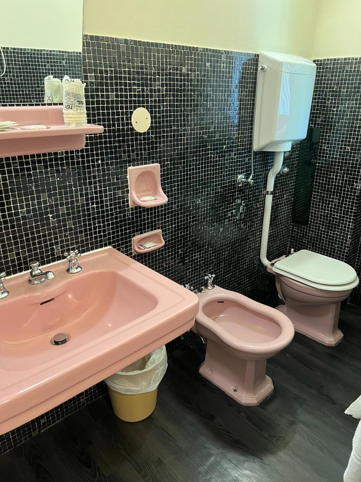 G&D Hotel Deanna Pool&Brunch Milano Marittima Oda fotoğraf