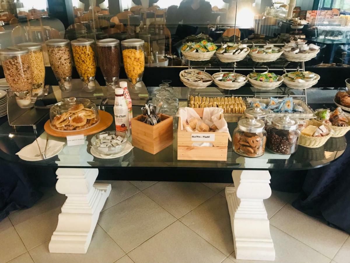 G&D Hotel Deanna Pool&Brunch Milano Marittima Dış mekan fotoğraf